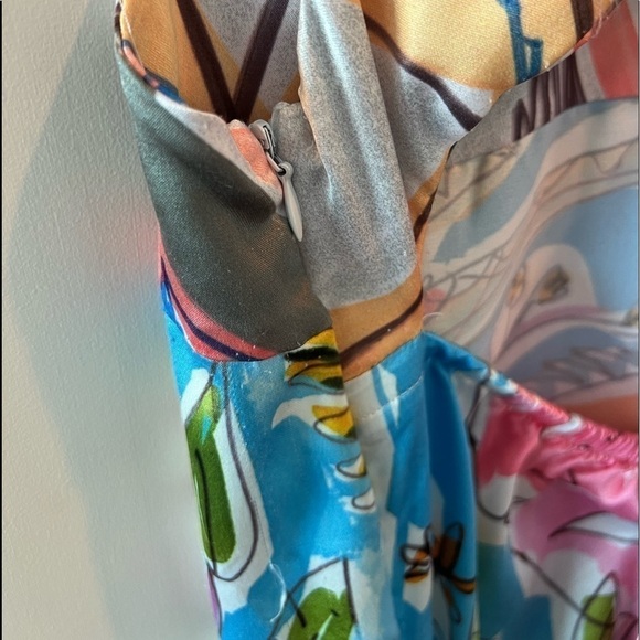 Save The Queen Dress Size XS - Picture 8 of 16